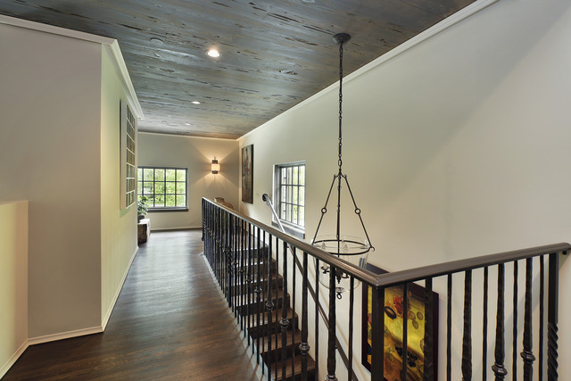 96 Woodley Road Winnetka, IL 60093 - Photo 17 of 22 a view of entryway
