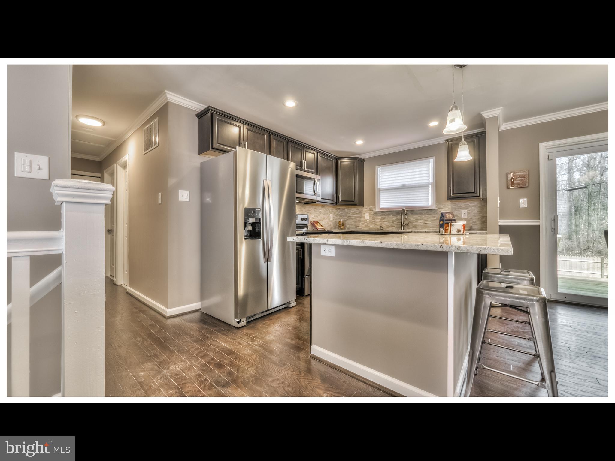 817 Nottingham Road Baltimore, MD 21229 - Photo 12 of 30 Kitchen