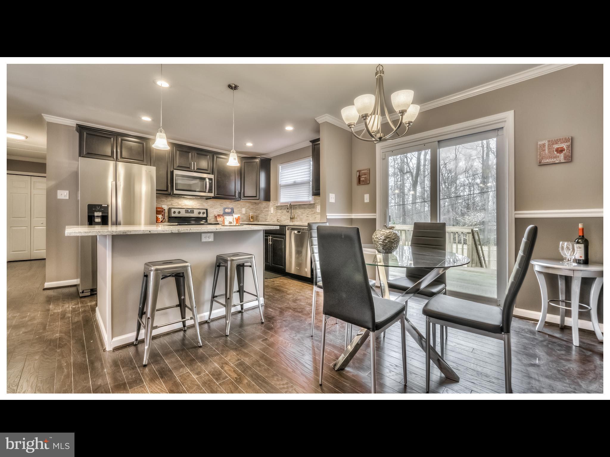 817 Nottingham Road Baltimore, MD 21229 - Photo 5 of 30 Dining Room