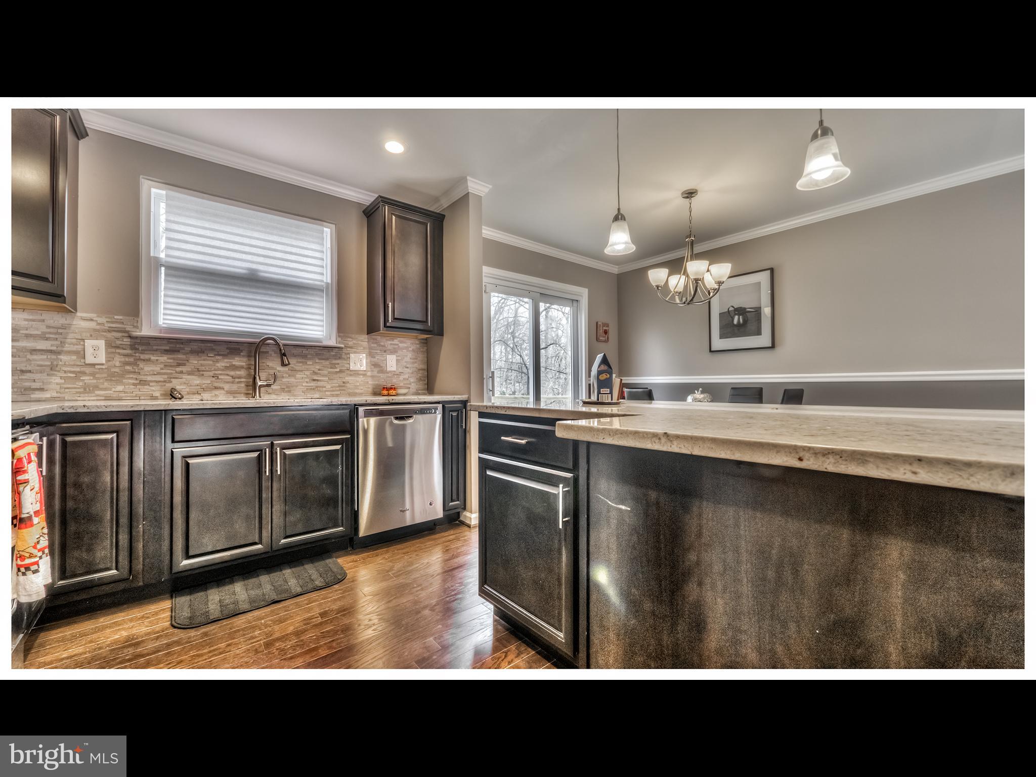 817 Nottingham Road Baltimore, MD 21229 - Photo 9 of 30 Kitchen