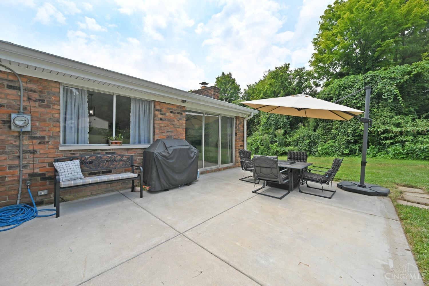 3859 Boomer Road Cincinnati, OH 45247 - Photo 44 of 54