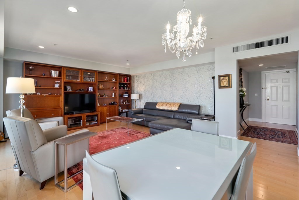 197 8th Street, Unit 705 Boston, MA 02129 - Photo 13 of 31