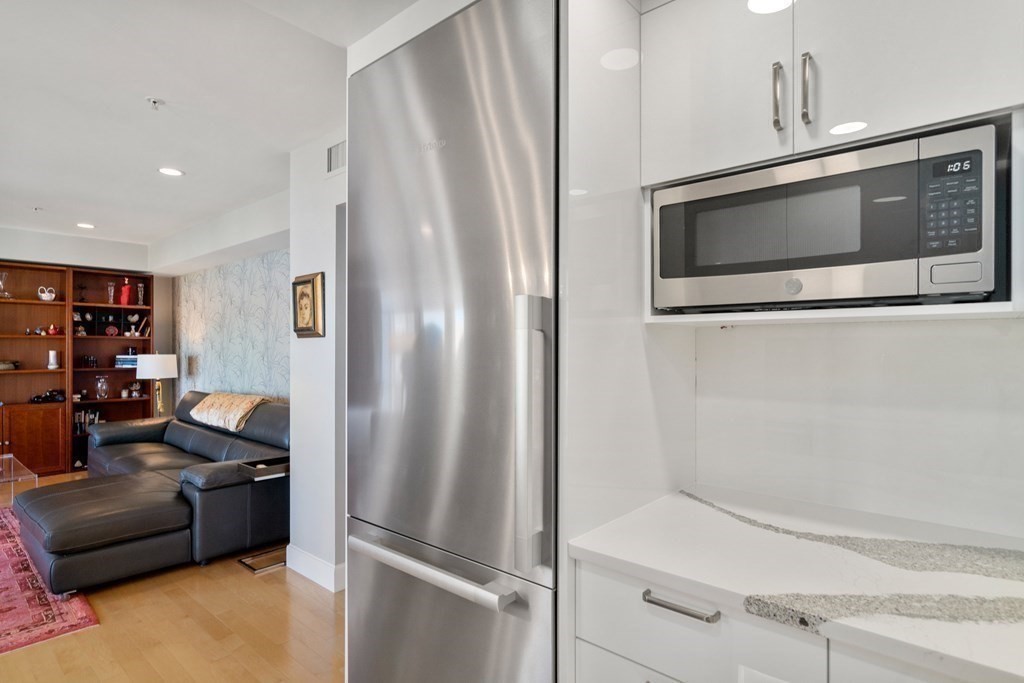 197 8th Street, Unit 705 Boston, MA 02129 - Photo 10 of 31