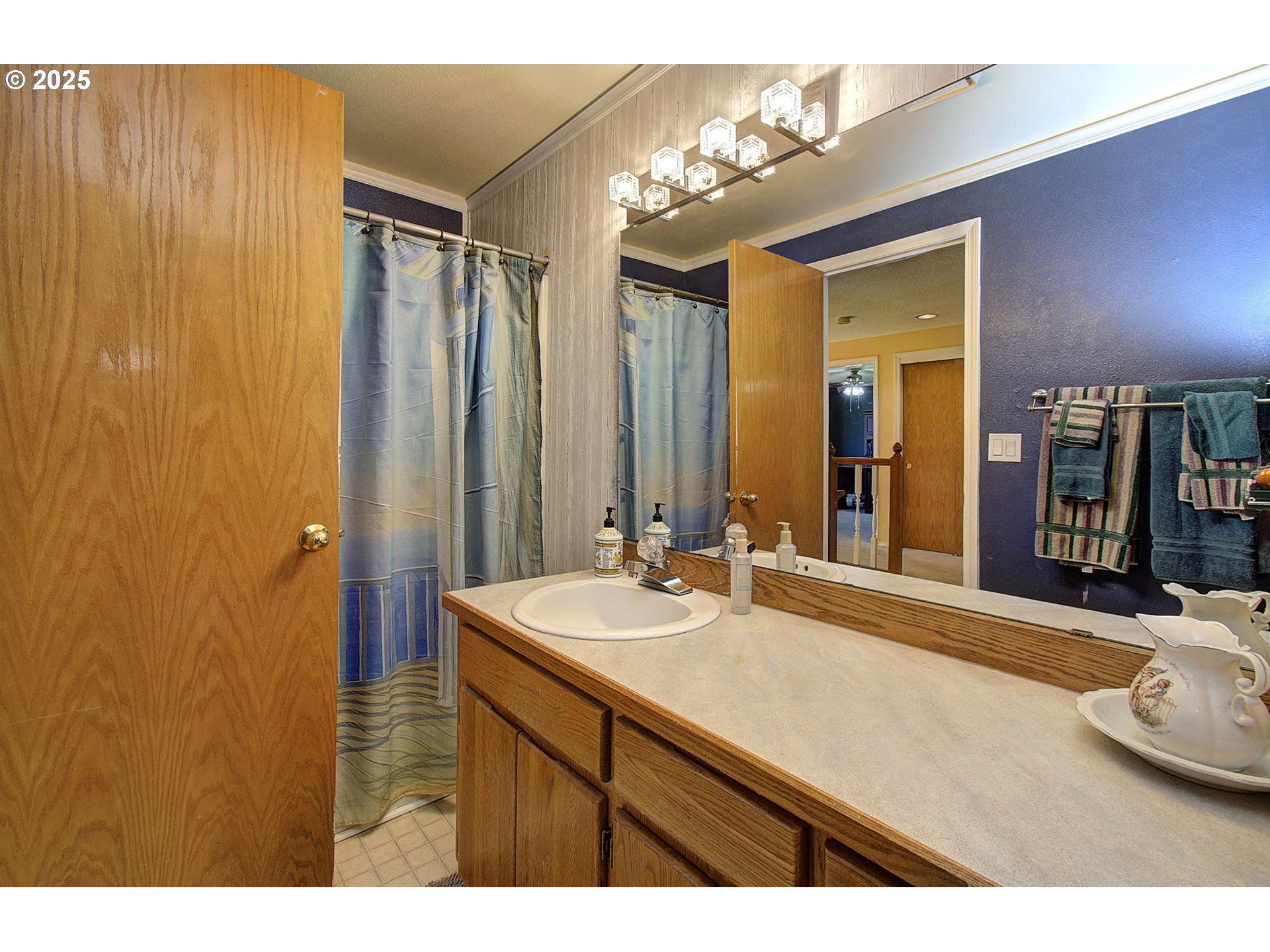 10535 Southwest 135th Avenue Beaverton, OR 97008 - Photo 22 of 37