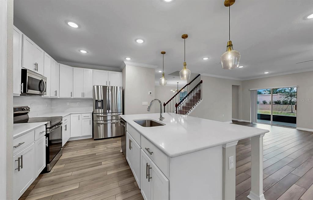 8346 Abalone Loop Palmetto, FL 34221 - Photo 19 of 64