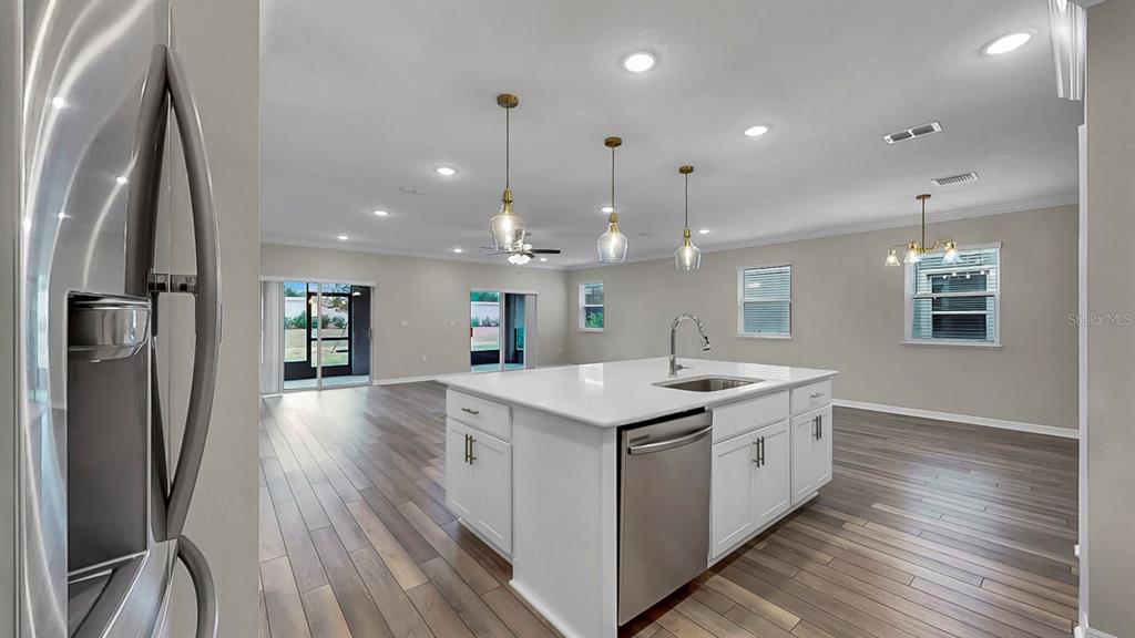 8346 Abalone Loop Palmetto, FL 34221 - Photo 26 of 64