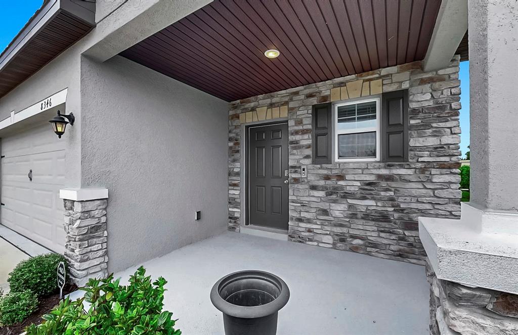 8346 Abalone Loop Palmetto, FL 34221 - Photo 3 of 64