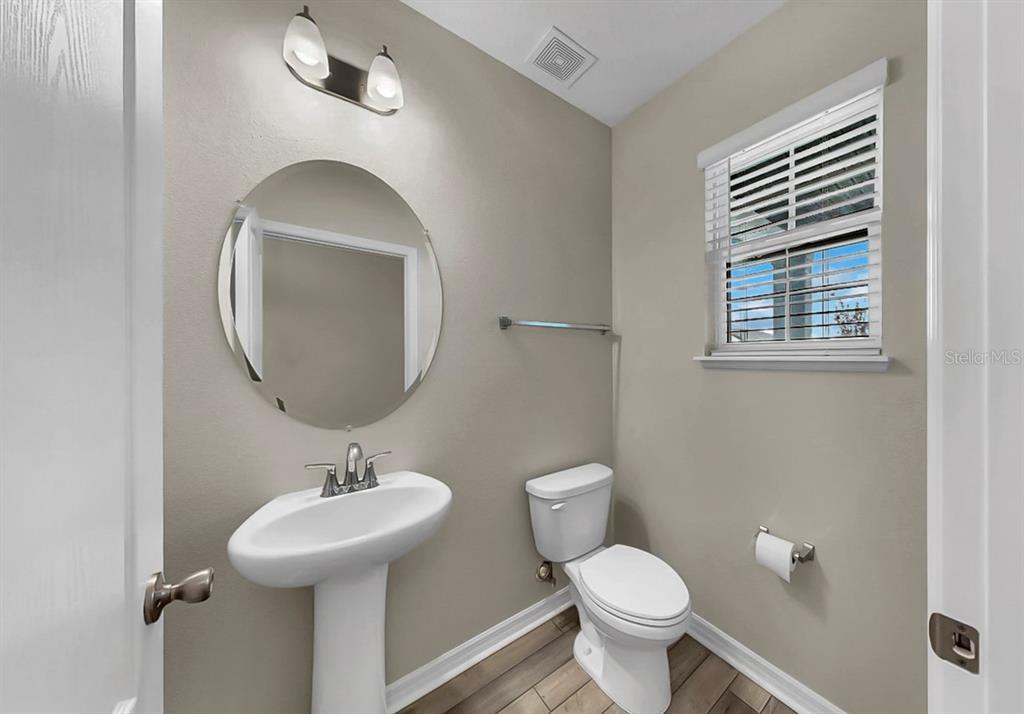 8346 Abalone Loop Palmetto, FL 34221 - Photo 32 of 64