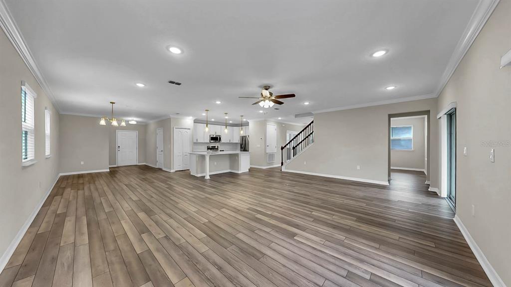 8346 Abalone Loop Palmetto, FL 34221 - Photo 5 of 64