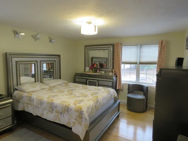 $799,900 | 52 Ward Street, Raynham, MA 02767