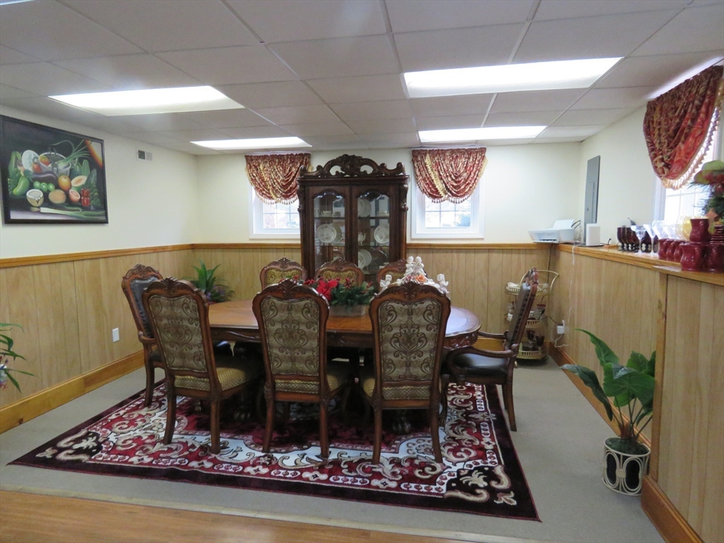 52 Ward Street Raynham, MA 02767 - Photo 21 of 34