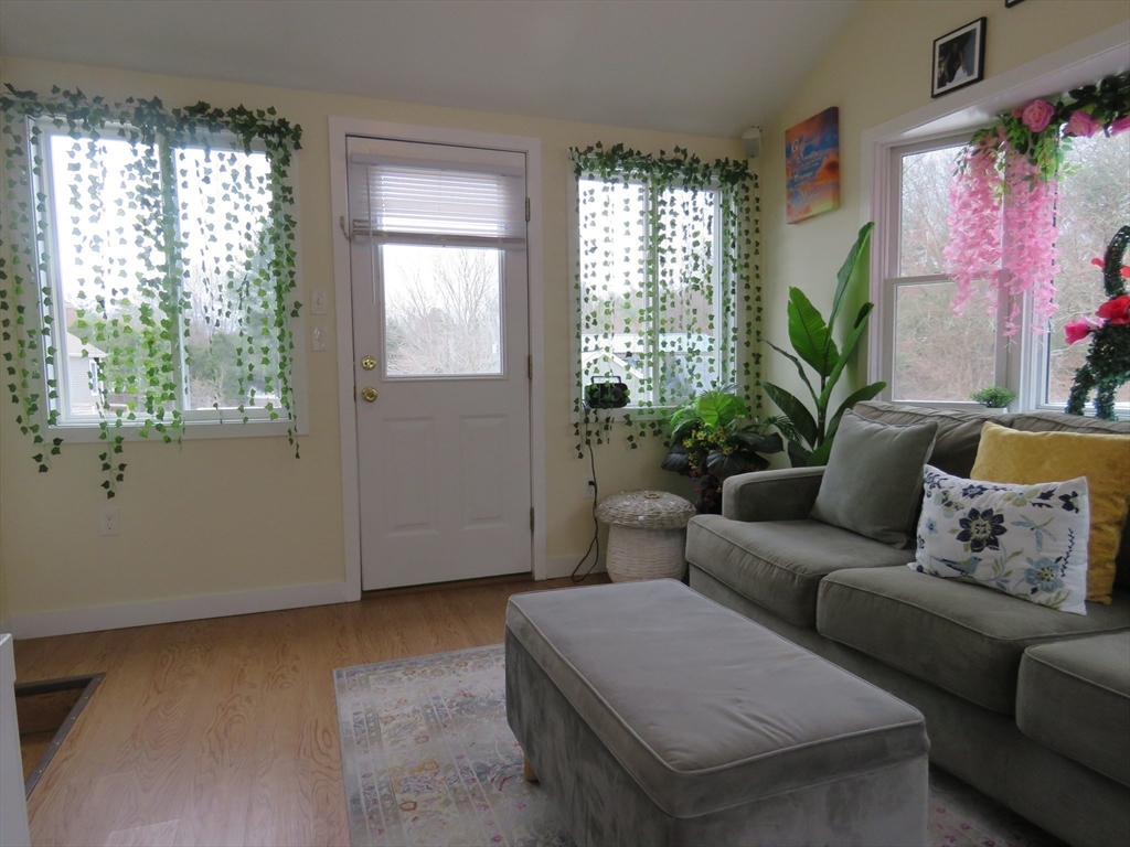 52 Ward Street Raynham, MA 02767 - Photo 27 of 34