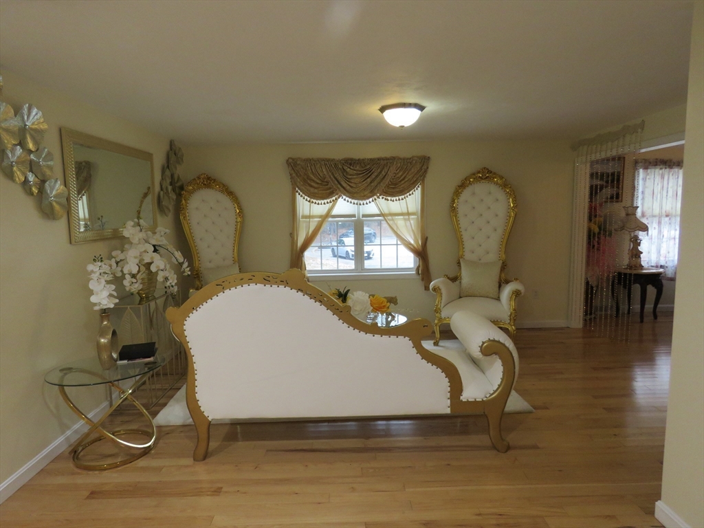 52 Ward Street Raynham, MA 02767 - Photo 9 of 34