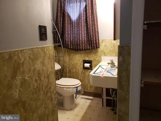 $295,000 | 262 Fairview Avenue, Quakertown, PA 18951