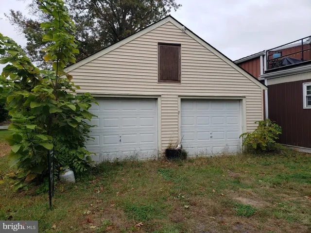 $295,000 | 262 Fairview Avenue, Quakertown, PA 18951