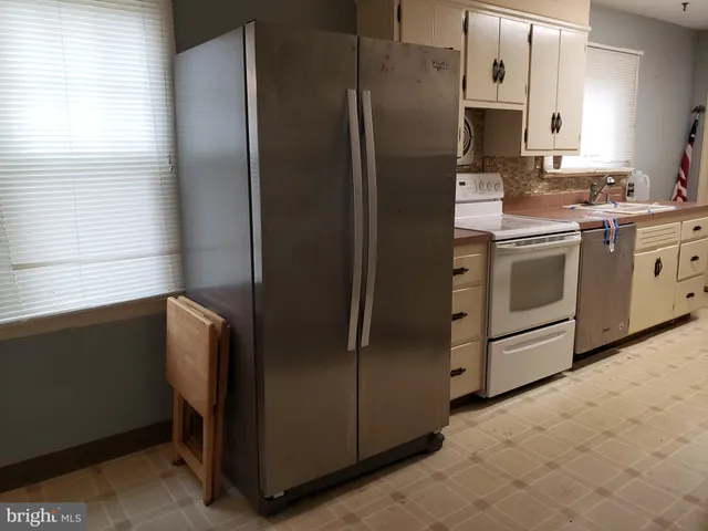 $295,000 | 262 Fairview Avenue, Quakertown, PA 18951