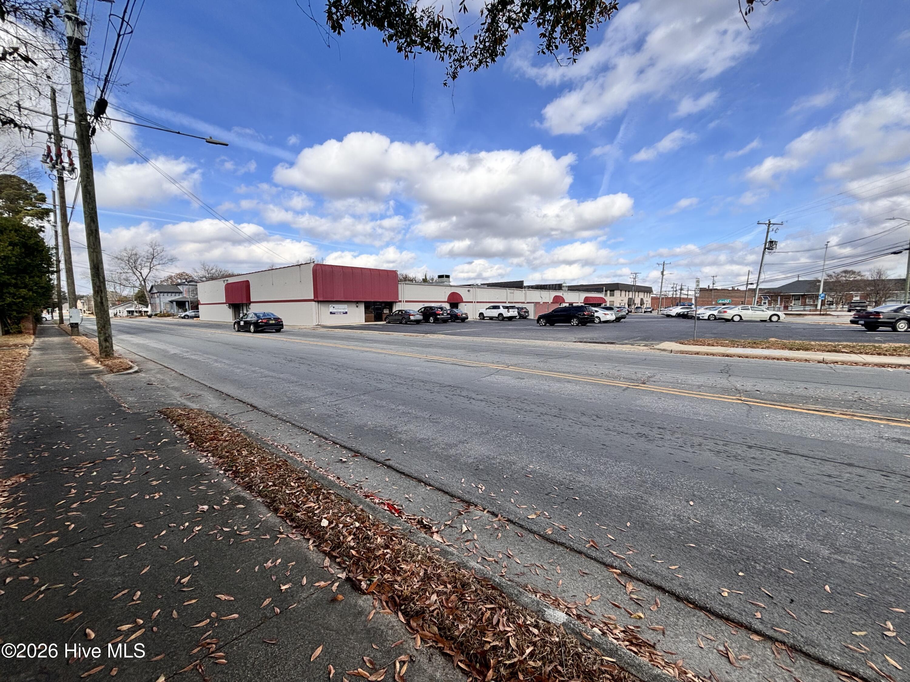 116 South Chestnut Street Clinton, NC 28328 - Photo 4 of 5 IMG_0954