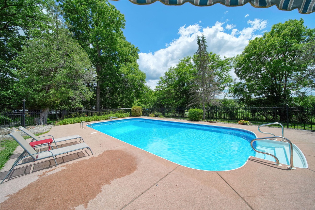 208 Glasgow Road Jackson, MI 49201 - Photo 62 of 99