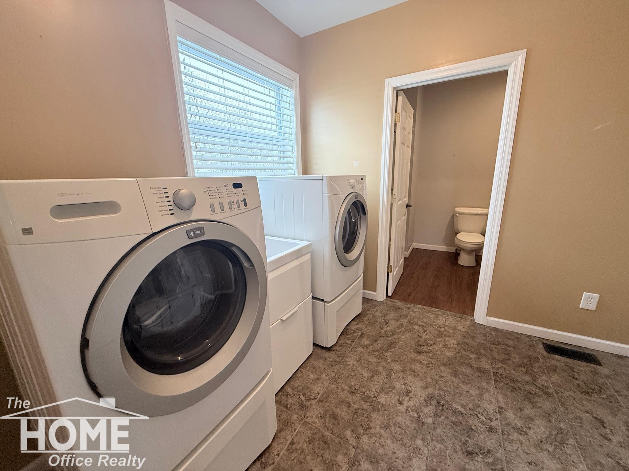 8324 Goodall Road Durand, MI 48429 - Photo 14 of 40 50195612-1b10c270-8138-4bd8-acc5-897a817ab45a.JPG