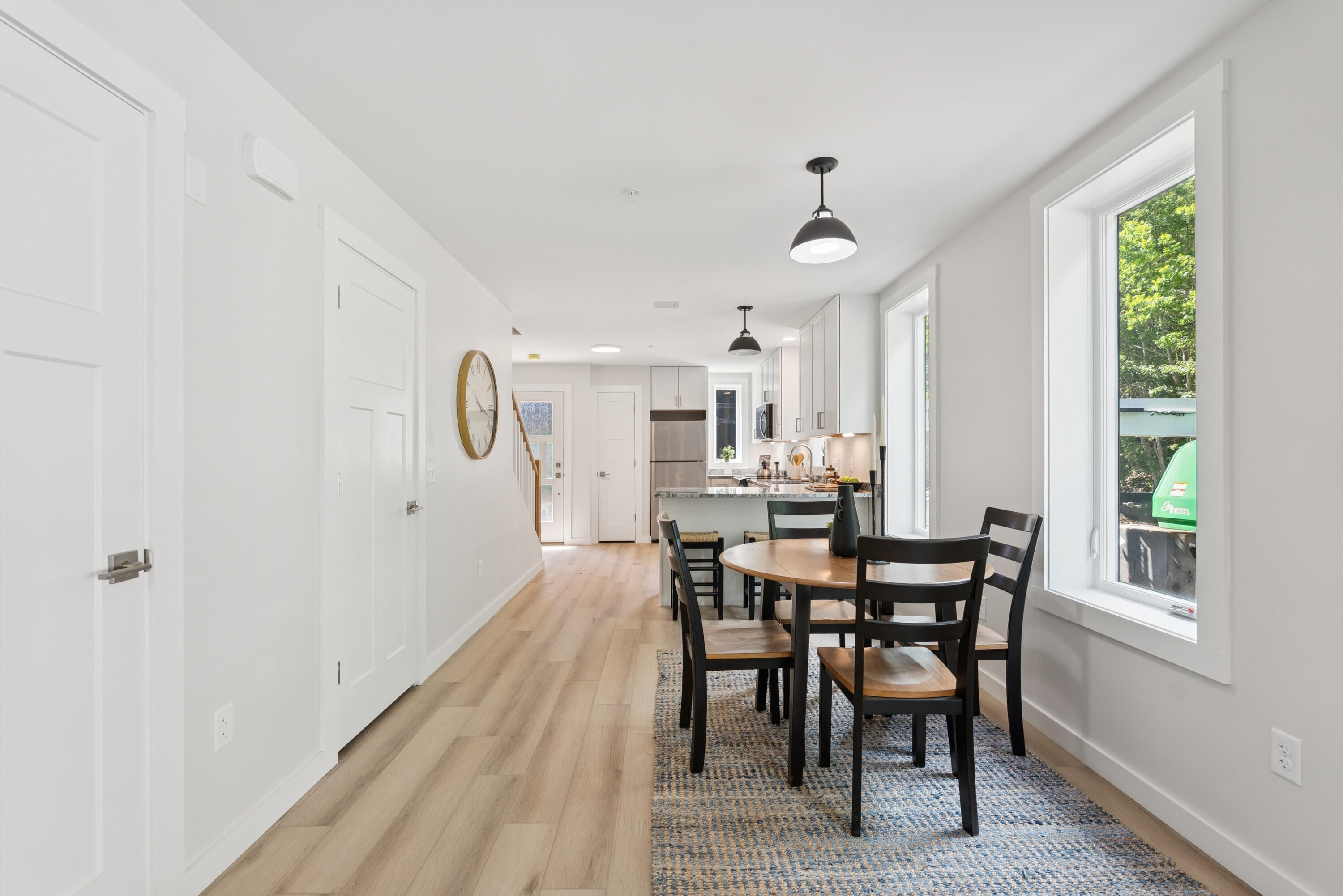 16 Cedar Bend, Unit 16 Boothbay, ME 04537 - Photo 18 of 36 Dining