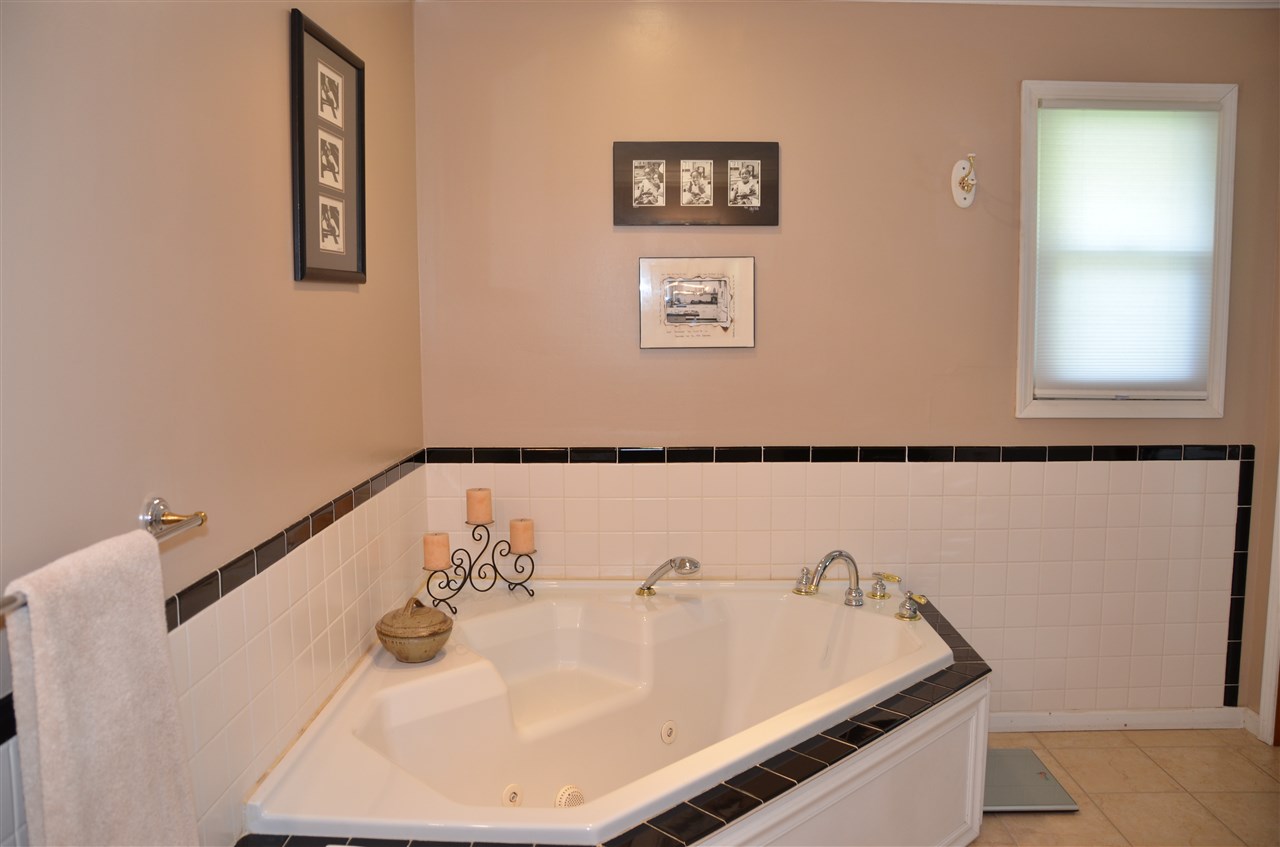 59610 Hazel Road South Bend, IN 46614 - Photo 8 of 21