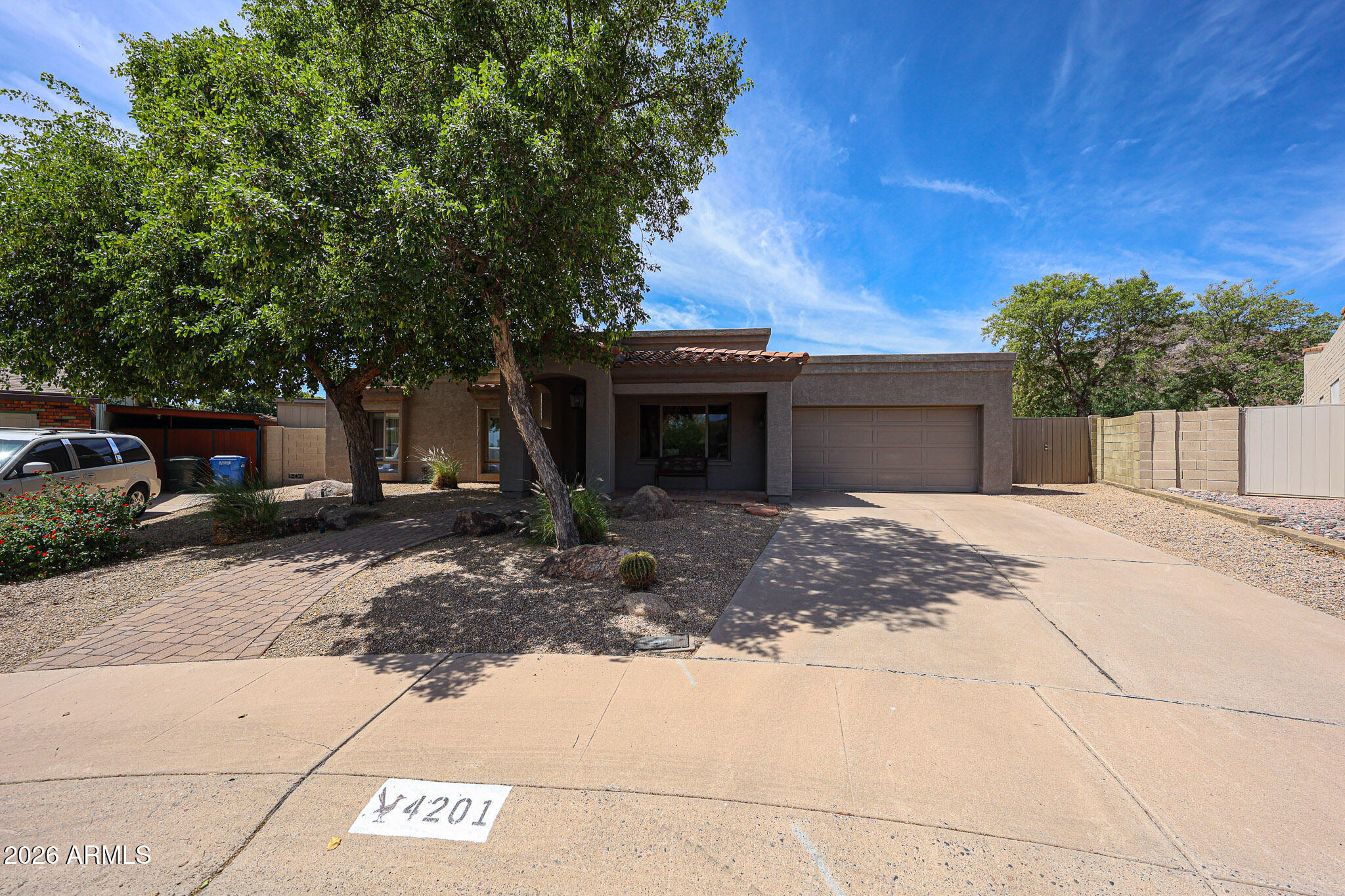 4201 East Pearce Road Phoenix, AZ 85044 - Photo 3 of 84