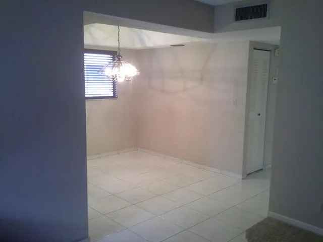 a view of a decorative light in a hallway