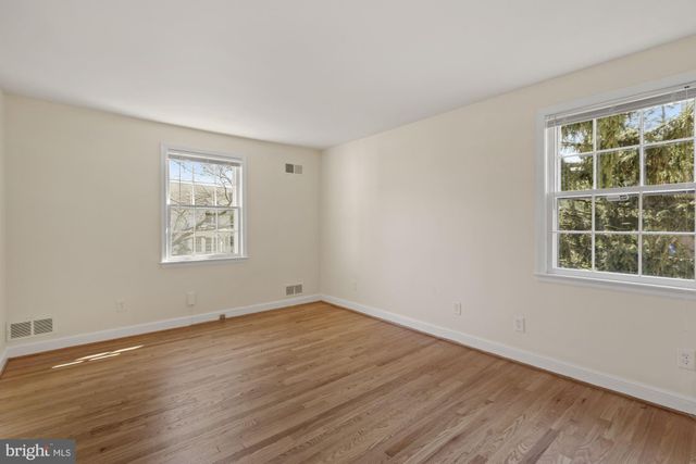 $1,152,500 | 6010 Corewood Lane, Bethesda, MD 20816