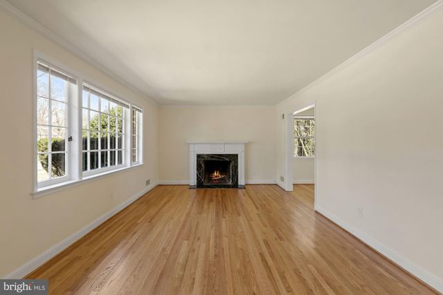 $1,152,500 | 6010 Corewood Lane, Bethesda, MD 20816