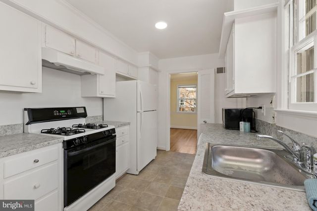 $1,152,500 | 6010 Corewood Lane, Bethesda, MD 20816