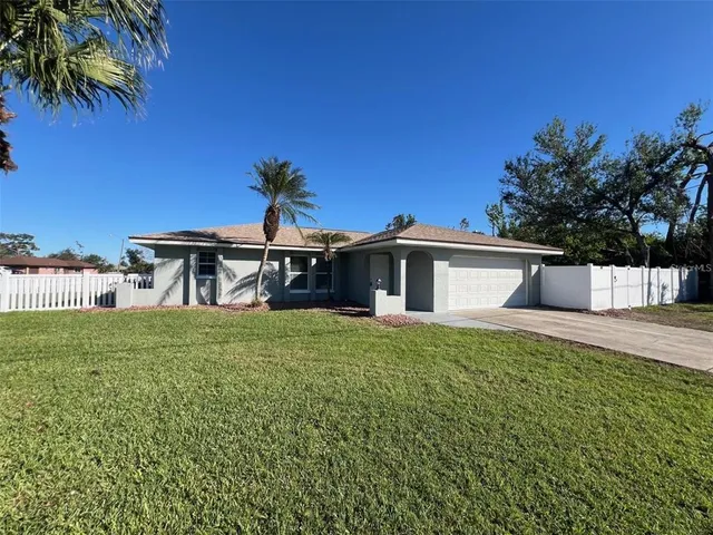 $1,950 | 6498 Amory Street, Englewood, FL 34224