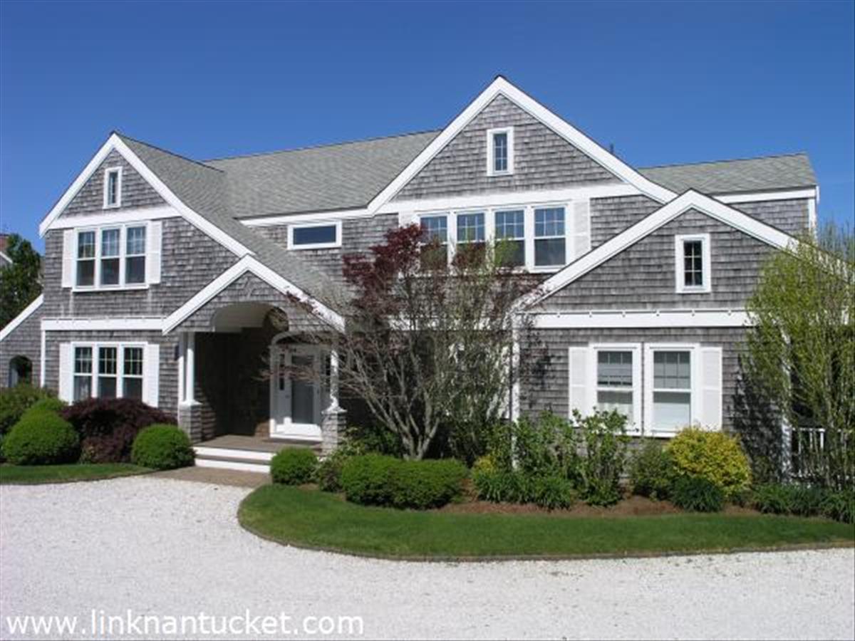 4 Monomoy Road Nantucket, MA 02554 - Photo 4 of 31 Gallery Image 4