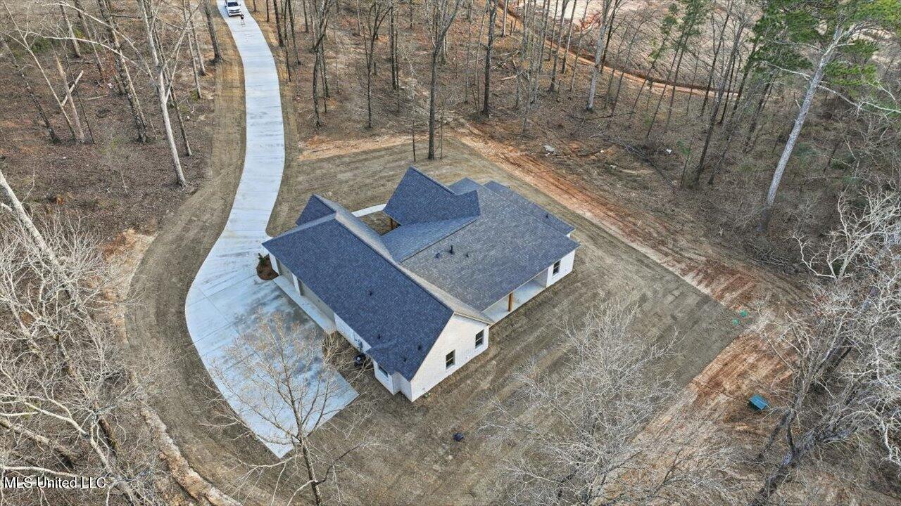922 Mullican Road Florence, MS 39073 - Photo 61 of 61 65-922 Mullican Rd _ Home Tours MS