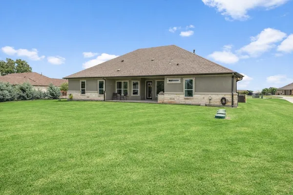 $775,000 | 329 Independence Drive, Georgetown, TX 78633
