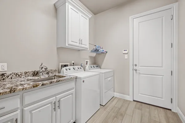 $775,000 | 329 Independence Drive, Georgetown, TX 78633