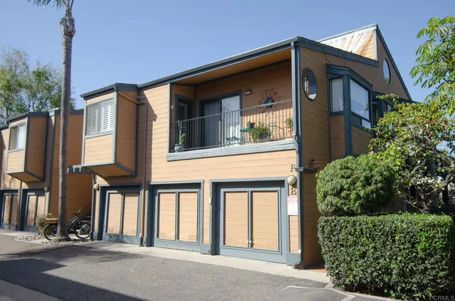 $5,000 | 812 Kalpati Circle, Unit E, Carlsbad, CA 92008