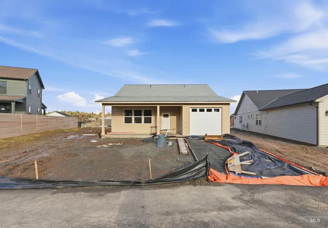 $410,000 | 1007 Edington Avenue, Moscow, ID 83843