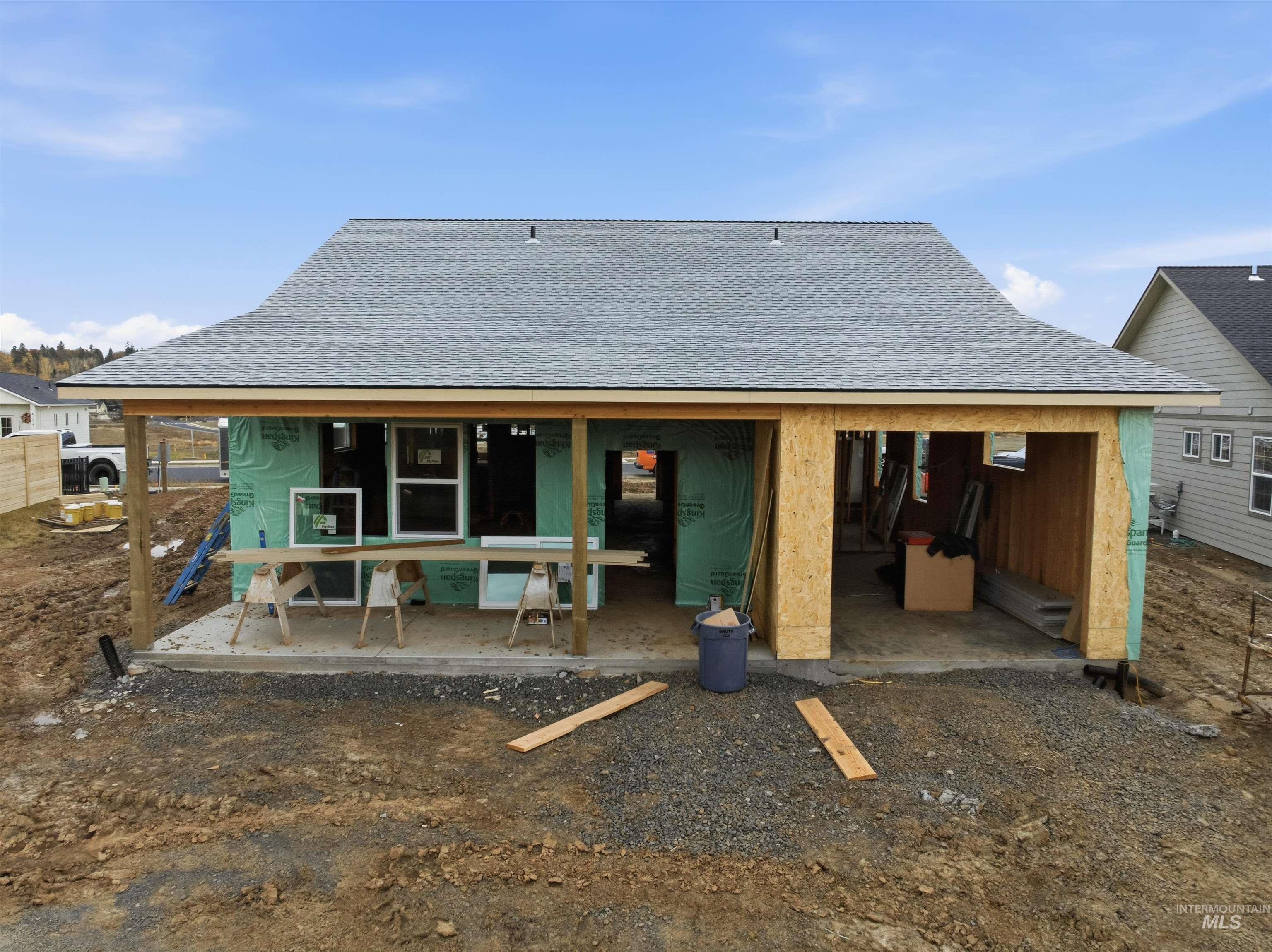 1007 Edington Avenue Moscow, ID 83843 - Photo 3 of 21 Rear view of property with roof with shingles