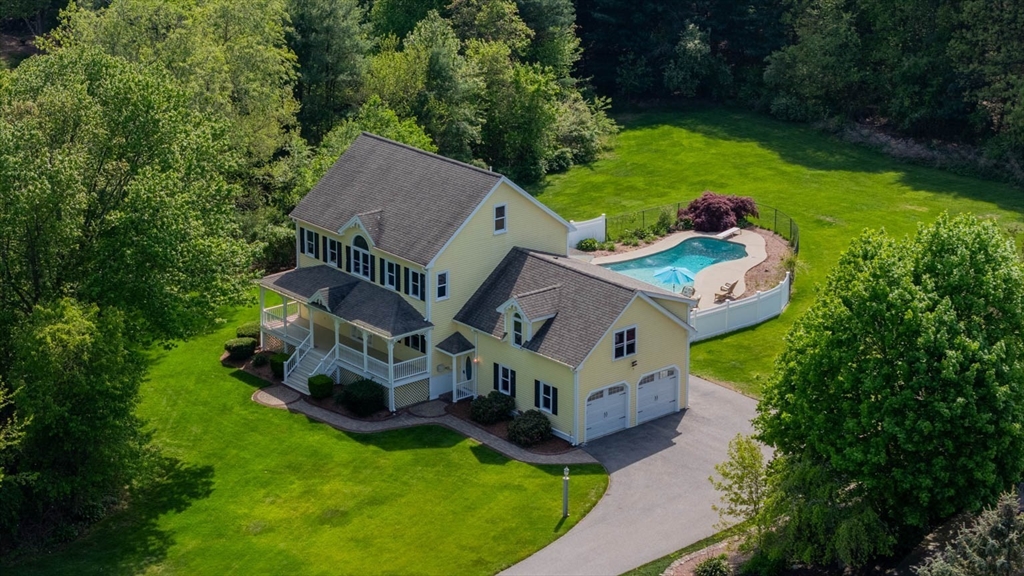 50 Autumn Road Wrentham, MA 02093 - Photo 1 of 40 Gallery Image 1