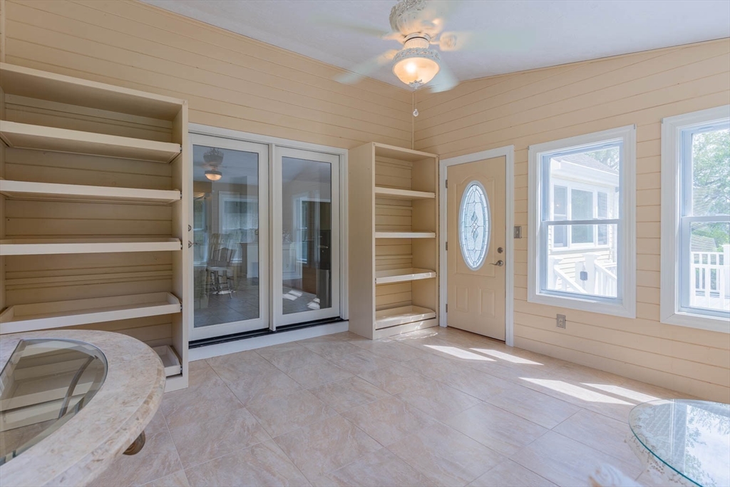 50 Autumn Road Wrentham, MA 02093 - Photo 16 of 40 Gallery Image 16