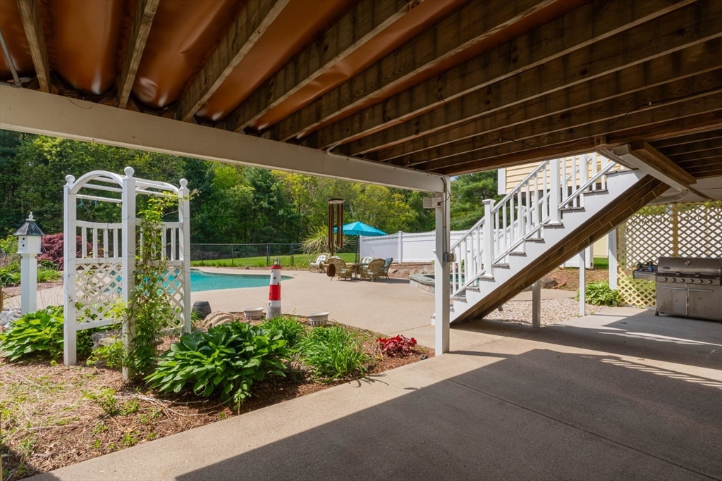 50 Autumn Road Wrentham, MA 02093 - Photo 35 of 40 Gallery Image 35