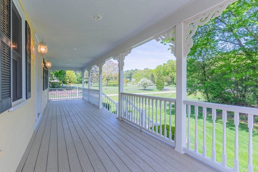 50 Autumn Road Wrentham, MA 02093 - Photo 4 of 40 Gallery Image 4