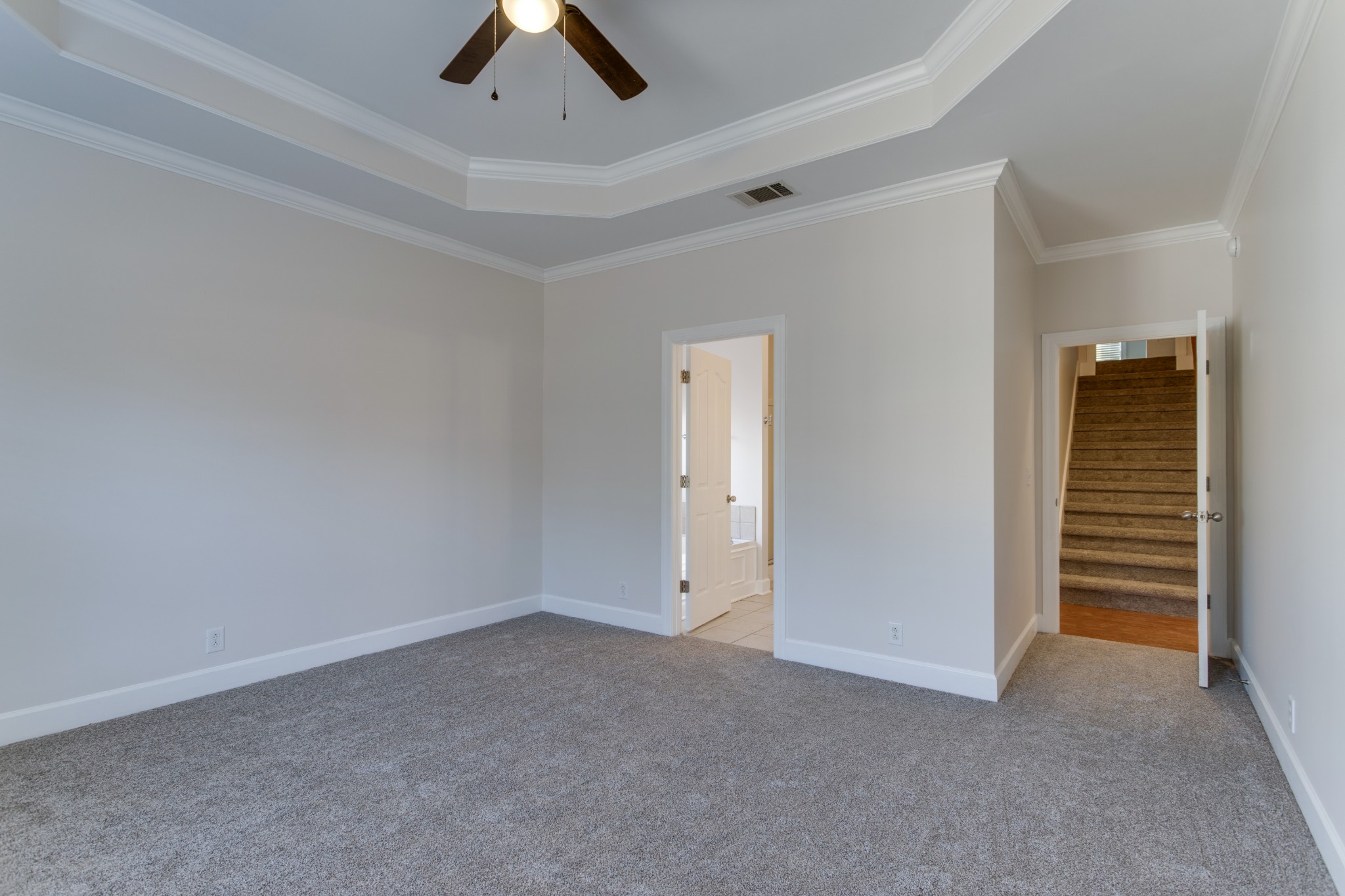 433 Bethany Circle Murfreesboro, TN 37128 - Photo 12 of 23 an empty room with ceiling fan and window