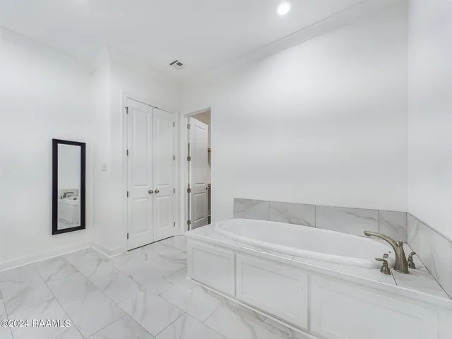 $2,700 | 316 Redfern Street, Lafayette, LA 70508