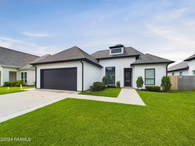 $2,700 | 316 Redfern Street, Lafayette, LA 70508