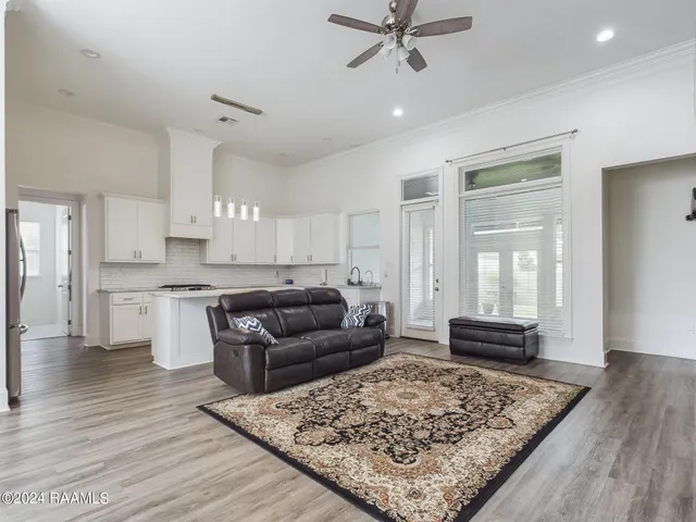 $2,700 | 316 Redfern Street, Lafayette, LA 70508