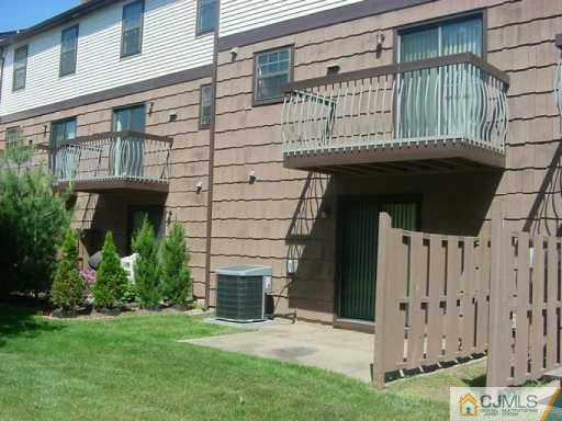 7102 Hana Road Edison, NJ 08817 - Photo 8 of 8