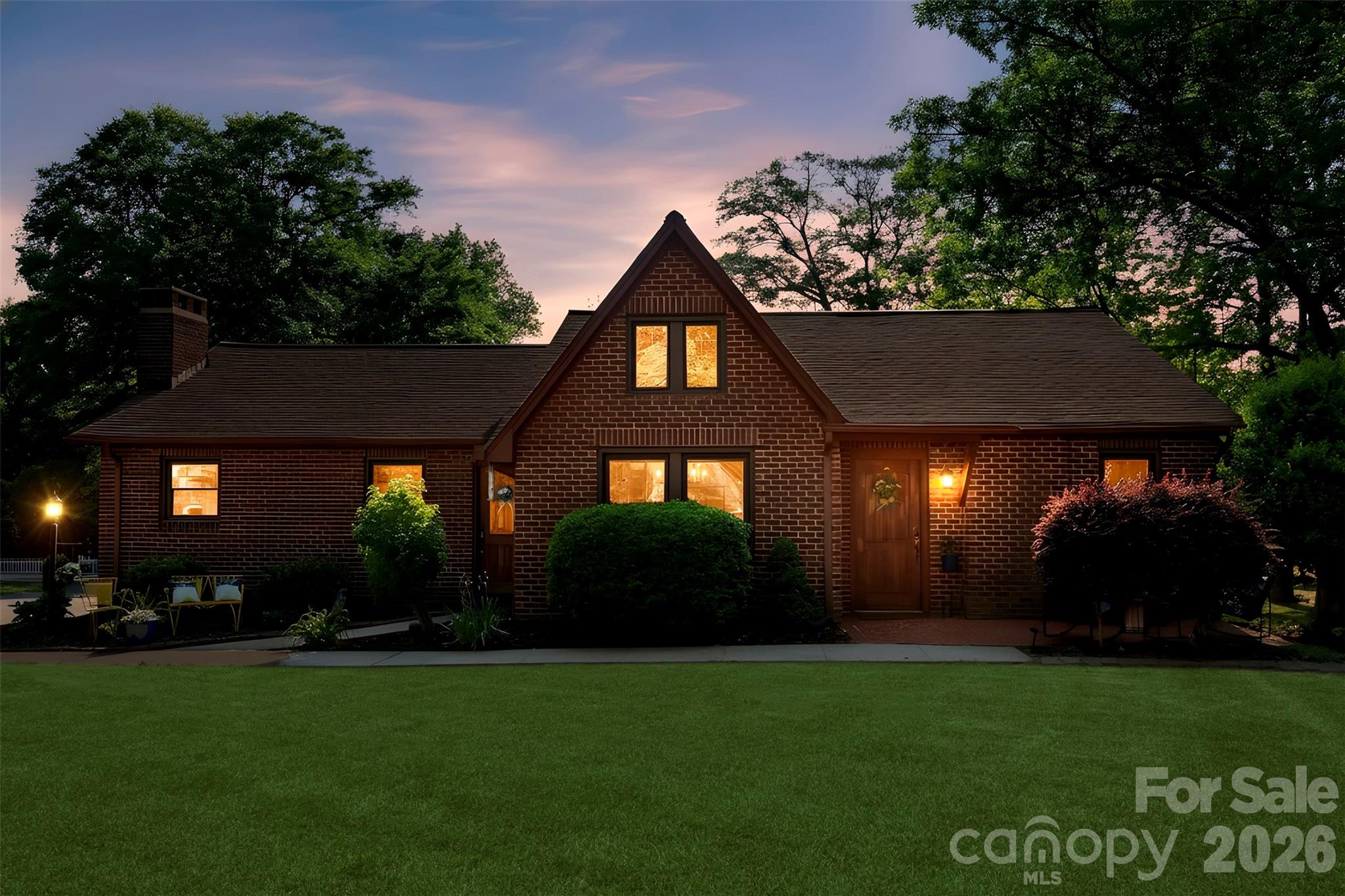 1206 South Point Road Belmont, NC 28012 - Photo 8 of 41 Gallery Image 8