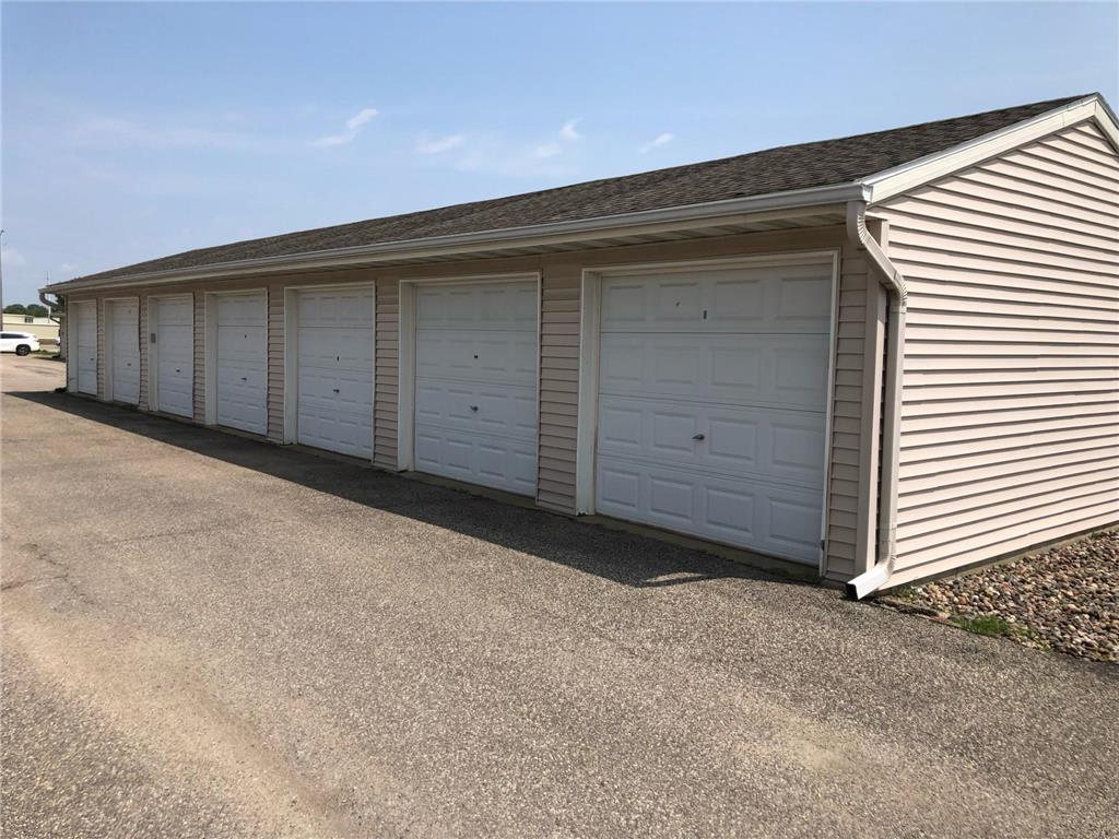 871 37th Avenue Northwest, Unit C Rochester, MN 55901 - Photo 18 of 20