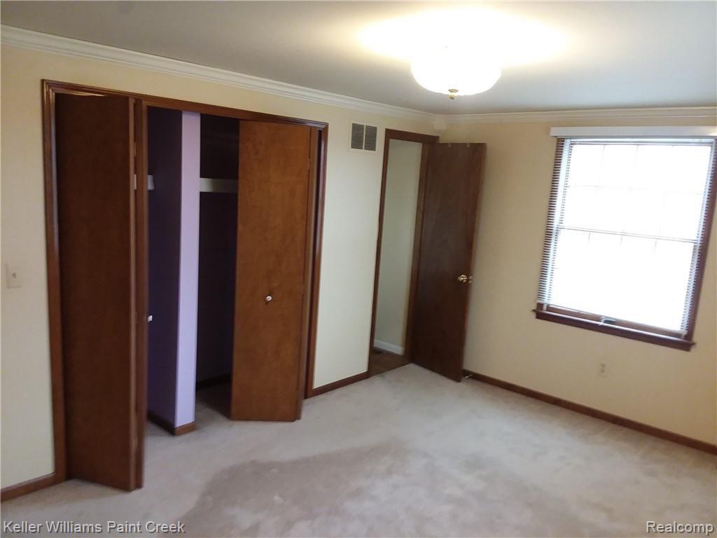 3919 Orchardview Avenue Rochester Hills, MI 48307 - Photo 13 of 18